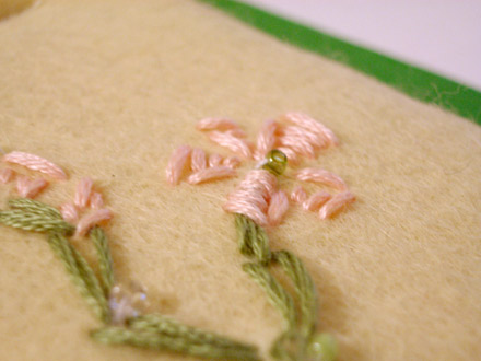 cardpocket embroidery detail