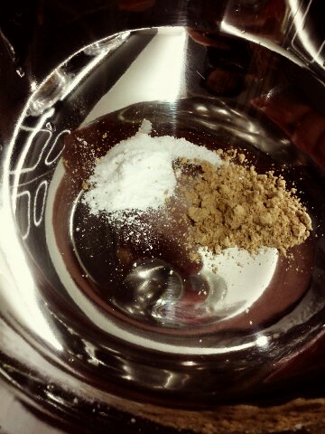 dry-ginger-beer-mix.jpg Dry ingredients in a bowl