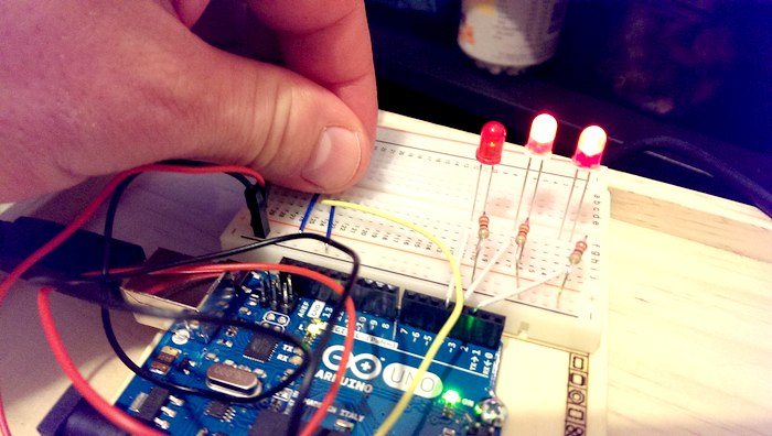hotness meter using temperature sensor